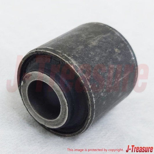 TOYOTA LAND CRUISER KZJ7# '94-95 Genuine Rear Lateral Control Rod Bush OEM