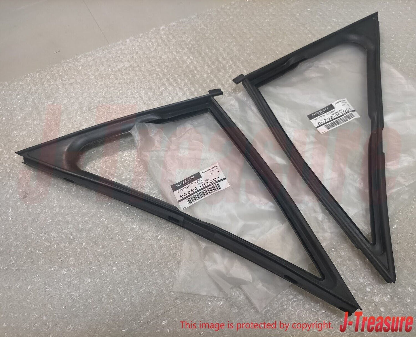 NISSAN DATSUN 1200 B120 Genuine Front Door Ventilator Weather Strip RH & LH Set