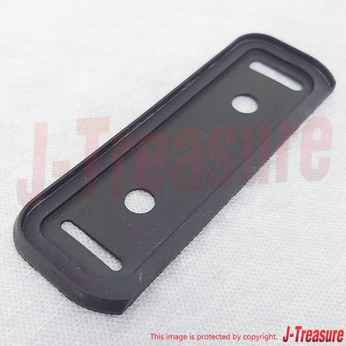TOYOTA LAND CRUISER FJ40 1969-1974 Genuine Back Door Handle & Pad Set OEM