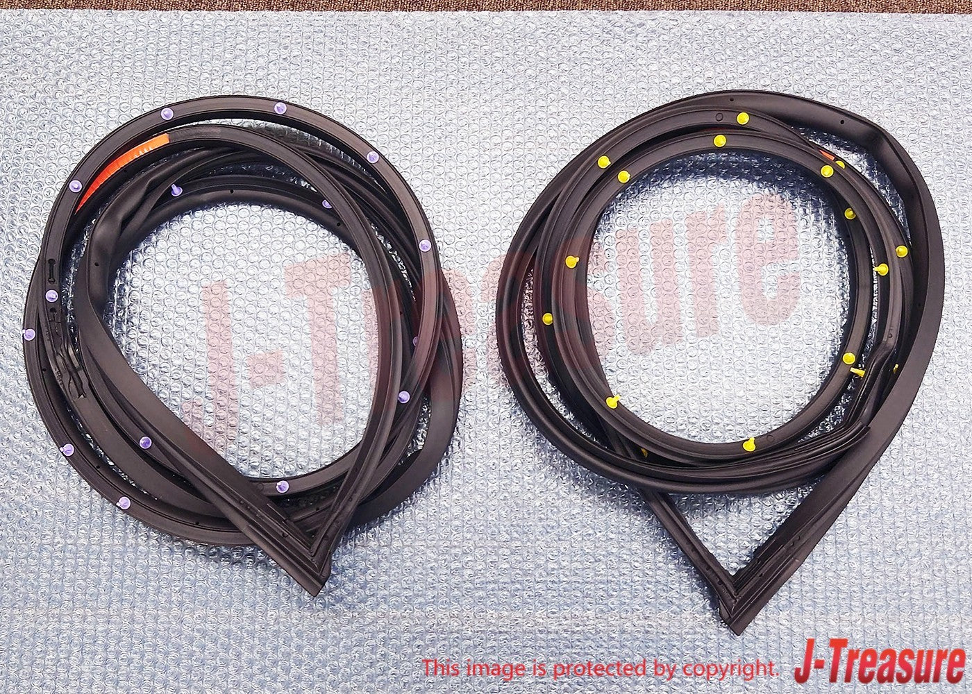 TOYOTA LAND CRUISER FZJ100 '98-07 Genuine Front Door Weatherstrip RH & LH Set