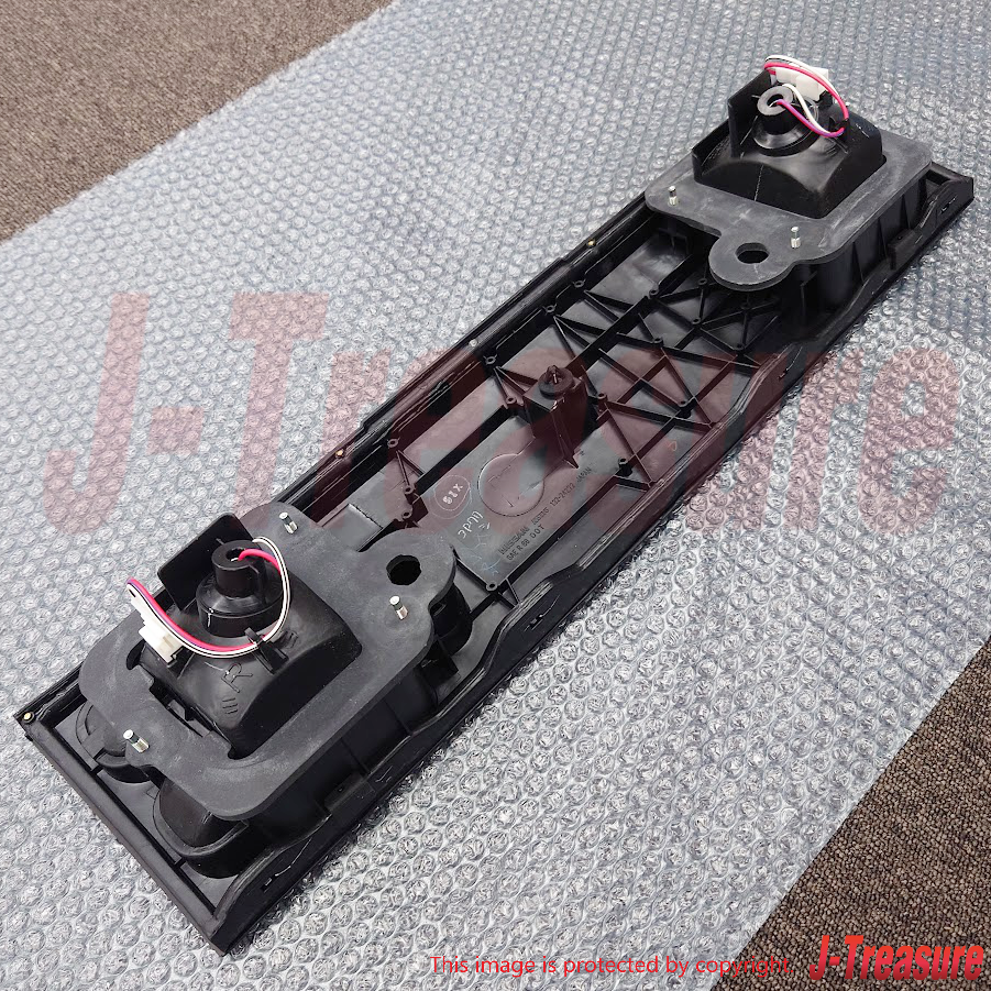NISSAN 300ZX Z32 89-96 Genuine Rear Center Tail Reverse Light 26540-VP100 OEM