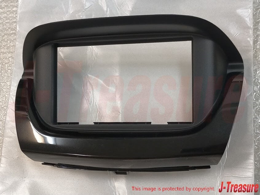 HONDA EDIX FR-V BE1 Instrument Center Panel Dash Cover and Audio / Video Bracket
