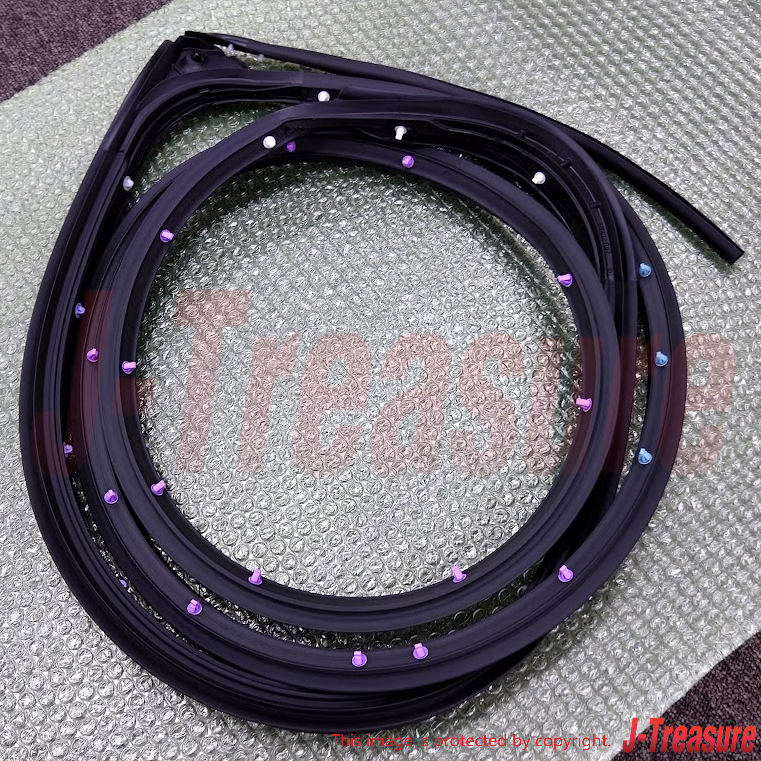 MITSUBISHI LANCER EVO 10 08-15 Genuine RR Door Opening Otr Weatherstrip RH & LH