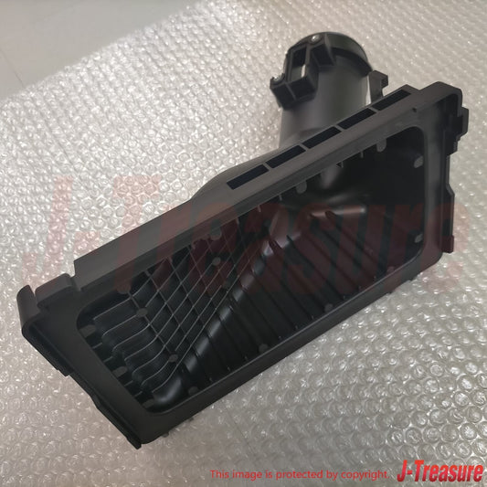 NISSAN INFINITI Q50 V37 14-19 Genuine Air Cleaner Housing Cover RH 16526-4GA0A
