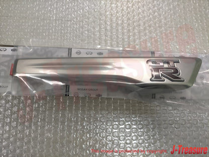 NISSAN GT-R R35 13-21 Genuine Emblem Finisher Front Fender Right & Left Set OEM