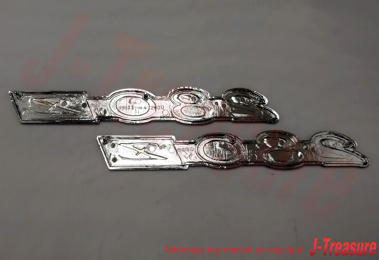 NISSAN 280Z S30 DATSUN Genuine Fender Side Emblem 98811-N4200 x2 Set OEM