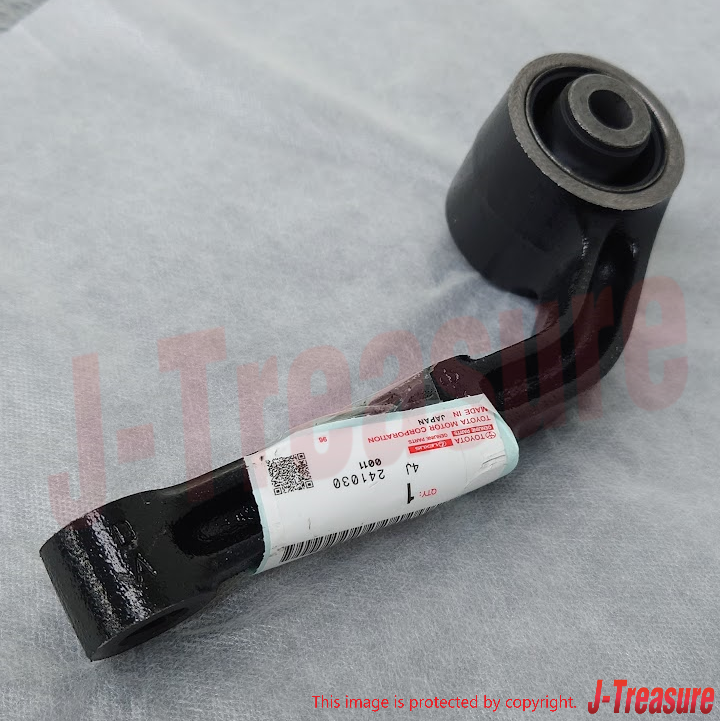 TOYOTA LAND CRUISER LX470 98-07 Genuine Rear Housing Differential Support OEM