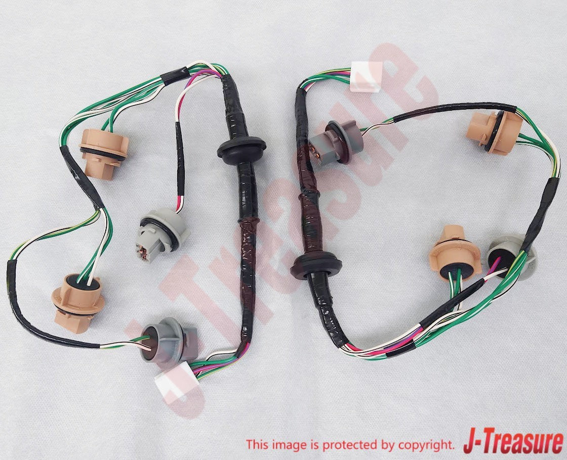 TOYOTA SUPRA JZA80 97-98 Genuine Tail Light Socket Harness 81555-14700 x2 Set
