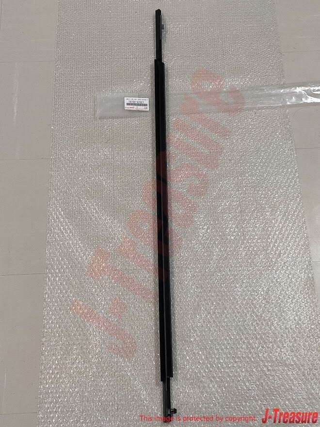 TOYOTA PRIUS 30 2010-2015 Genuine Door Belt Molding Weatherstrip Front Rear Set