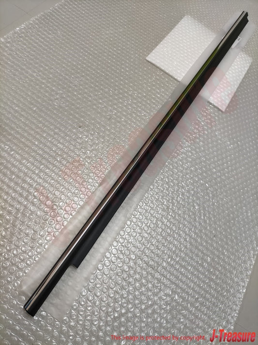 TOYOTA CAMRY MCV20 1997-2001 Genuine Front Door Belt Moulding LH 75720-33040 OEM