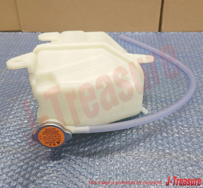 MITSUBISHI SPACE GEAR PA/PB#W 94-01 Genuine Radiator Condenser Tank MB924891 OEM