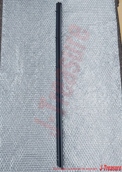 TOYOTA HIACE 2## '05-20 Genuine Fr/Door Glass Inner Weatherstrip RH 68171-26051