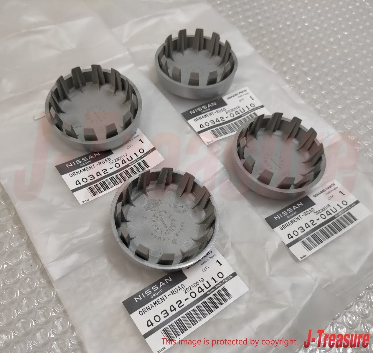 NISSAN SKYLINE R32 GTS R33 R34 GT-R Genuine Wheel Center 40342-04U10 x4 Set OEM