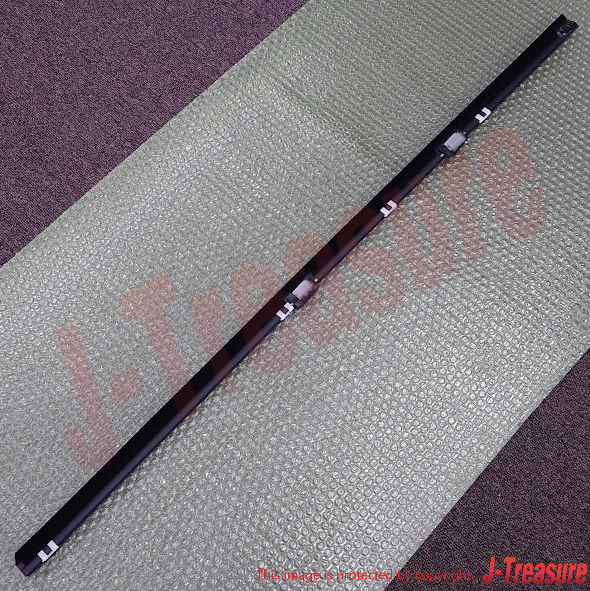 NISSAN SKYLINE GT-R R32 89-94 Genuine Molding Assy Front Door Outside RH OEM