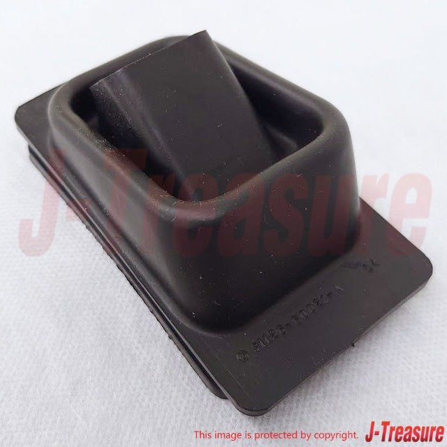TOYOTA LAND CRUISER FJ40 74-87 Genuine Clutch Release Fork Boot 31126-60021 OEM