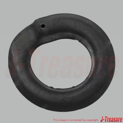TOYOTA LAND CRUISER KZJ7# 1995 Genuine Rear Coil Spring Insulator Lower OEM
