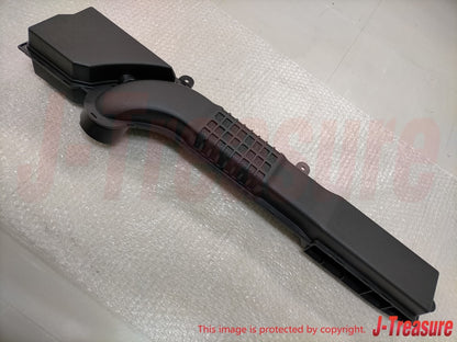 TOYOTA Corolla SE Hatchback Genuine Engine Air Intake Inlet Hose 17751-24010 OEM