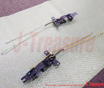 TOYOTA LAND CRUISER BJ40 82-84 Genuine Front Door Inside Handle RH & LH Set OEM