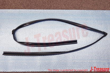 TOYOTA LAND CRUISER UZJ100 '98-07 Genuine Front Door Glass Run RH 68141-60042