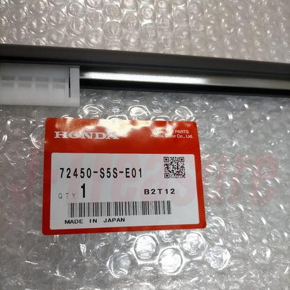 HONDA CIVIC TYPE-R EP3 02-05 Genuine Door Molding Assy Left 72450-S5S-E01 OEM