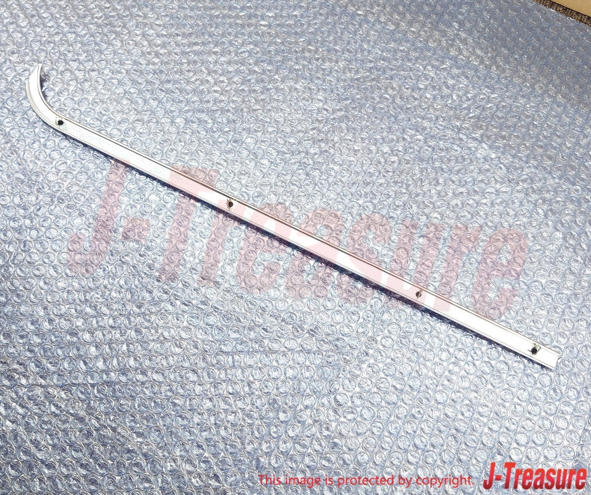TOYOTA LAND CRUISER FJ40 '81-83 Genuine Fr/Door Glass Weatherstrip Inner LH W/VW