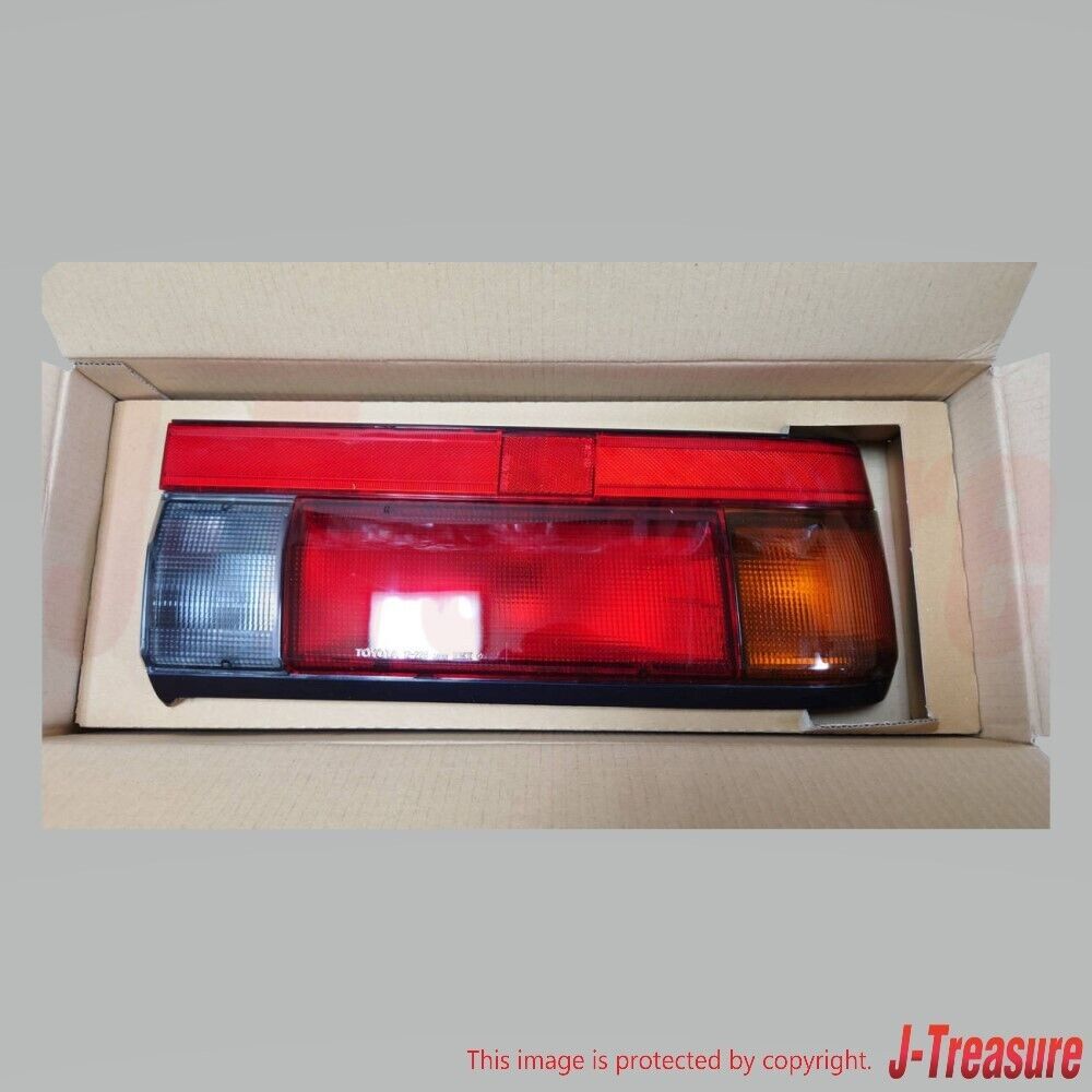 TOYOTA TRUENO AE86 85-87 Genuine Rear Combination Lamp Lens RH LH Set Late Model