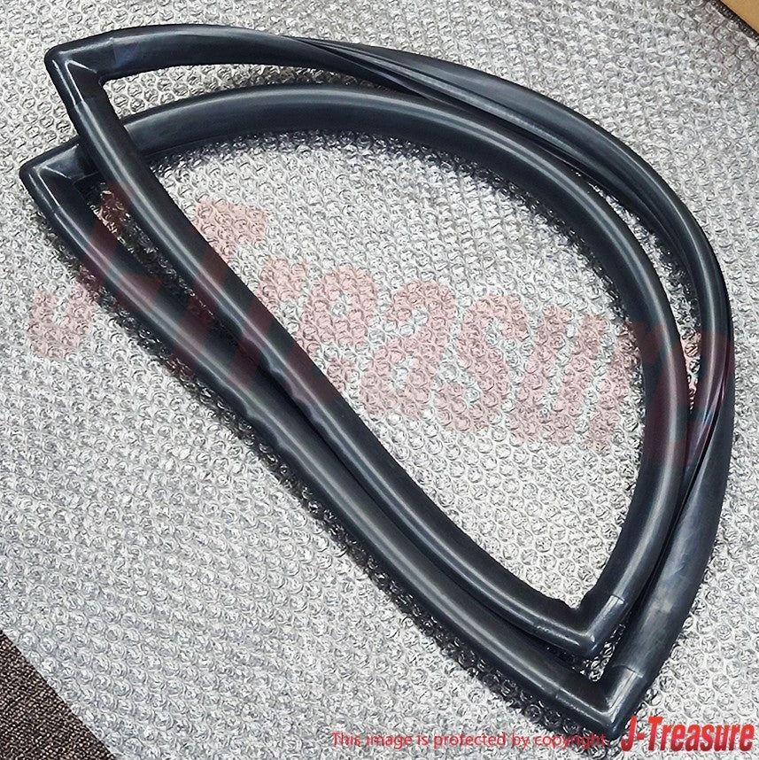 TOYOTA LAND CRUISER BJ70 Genuine Back Door Glass Weatherstrip RH 68291-90K00 OEM