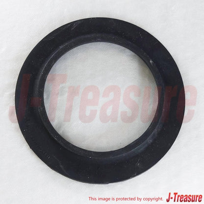 TOYOTA LAND CRUISER KZJ78 1995 Rear Coil Spring Insulator Upper & Lower Set