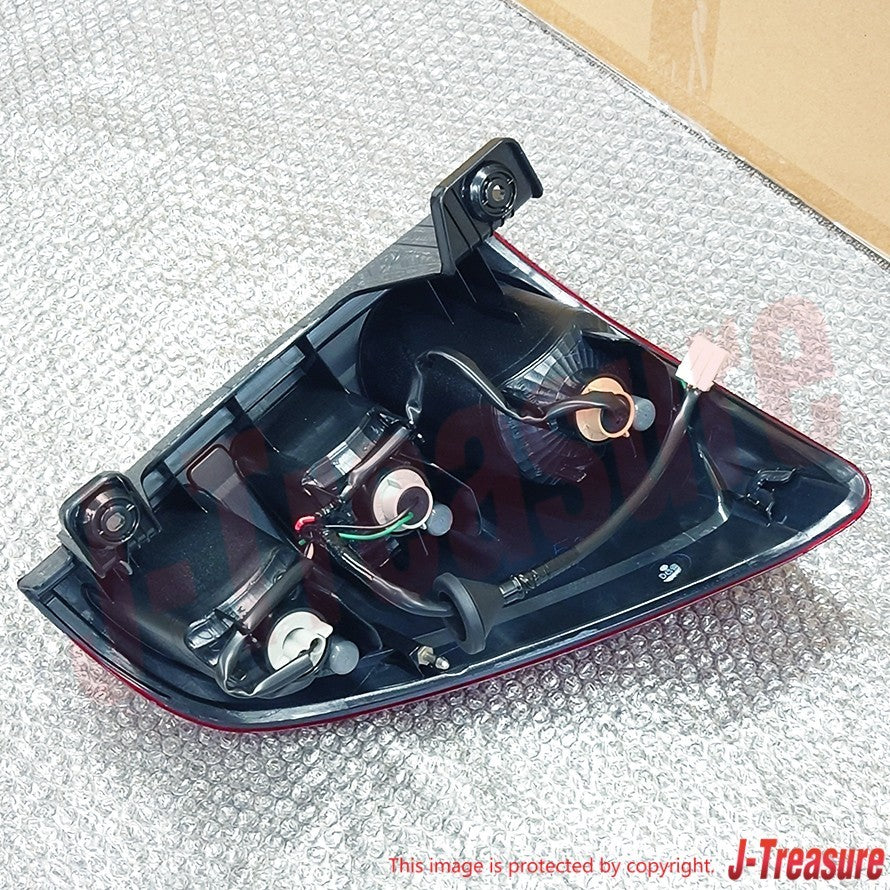 DAIHATSU TERIOS J200 J210 '06-08 Genuine Rear Combination Lamp LH 81560-B4010