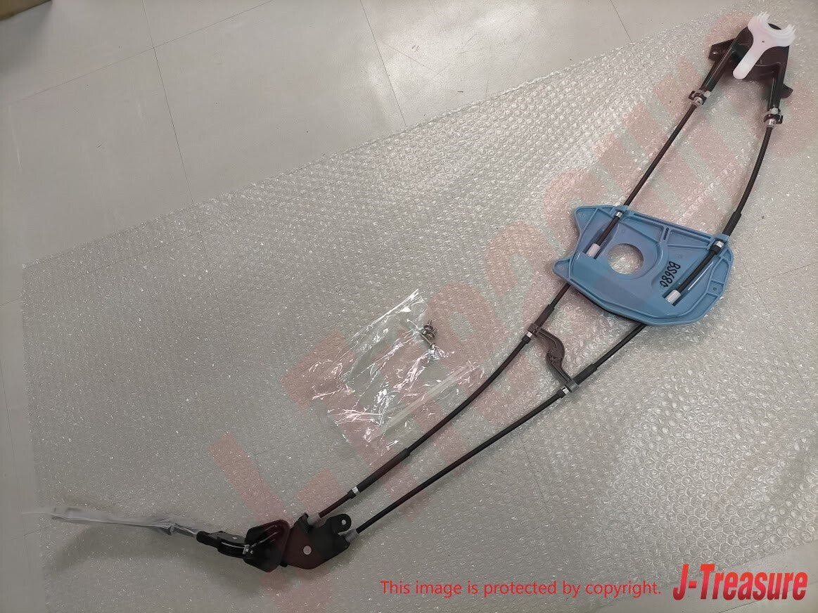 TOYOTA ALPHARD Genuine Slide Door Attachment Control Right Side 69631-58010 OEM