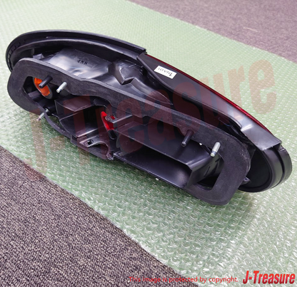 MAZDA MX-5 MIATA NA 90-97 Genuine Rear Combination Lens & Body RH & LH Set OEM