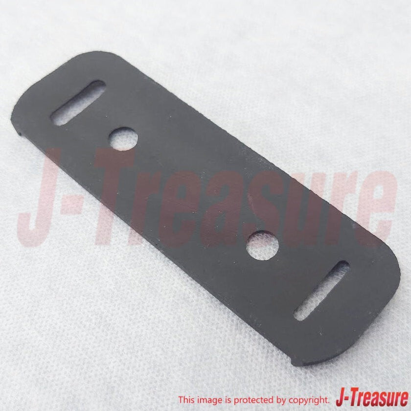 TOYOTA LAND CRUISER FJ40 1969-1974 Genuine Back Door Handle & Pad Set OEM