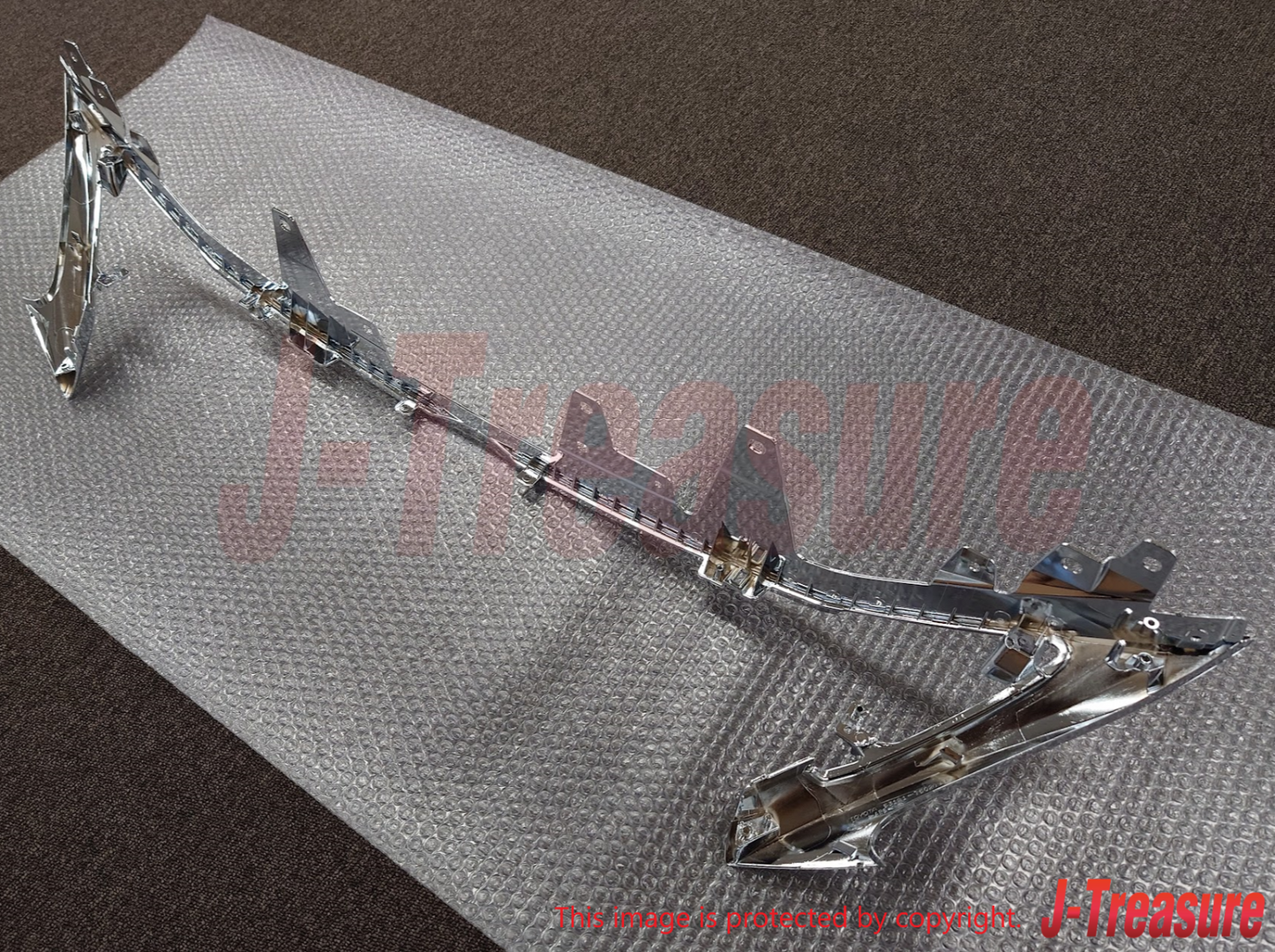 LEXUS HS250h ANF10 2010-2012 Genuine Radiator Grille Moulding 53121-75020 OEM