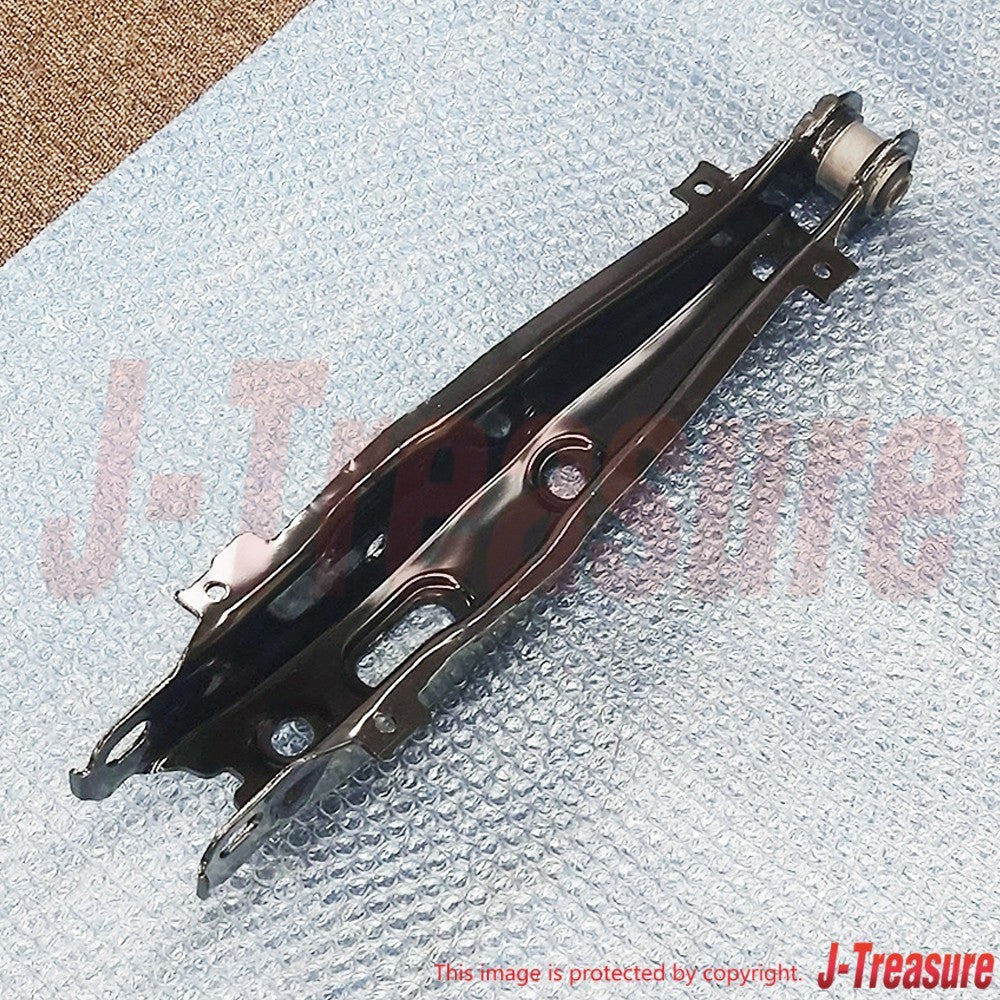 TOYOTA LEXUS SC430 UZZ40 '02-10 Genuine R/Suspension Arm Assy NO.2 RH & LH Set