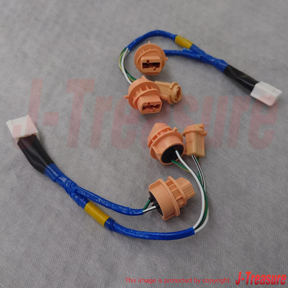 LEXUS LS430 UCF30 01-04 Genuine Rear Combi Lamp Socket & Wire 81555-50100 x2 Set