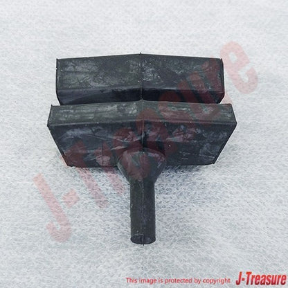 NISSAN SUNNY TRUCK DATSUN 1200 Genuine Bonnet Hood Bumper 65806H1000 x2 OEM