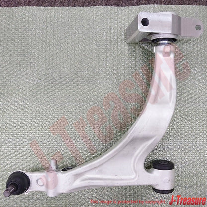 NISSAN GT-R R35 2010-2011 Genuine Front Lower Control Arm RH & LH Set OEM