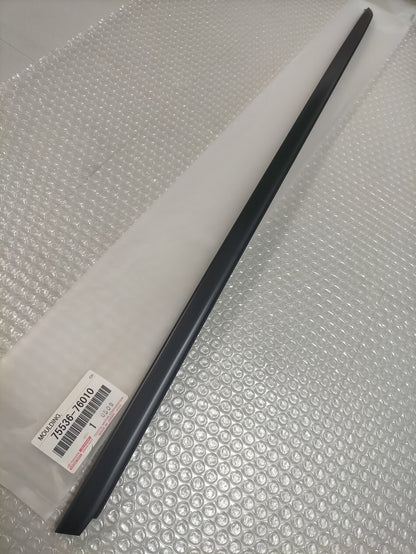 LEXUS CT200h ZWA10 11-17 Genuine Outside Windshield Moulding LH 75536-76010 OEM
