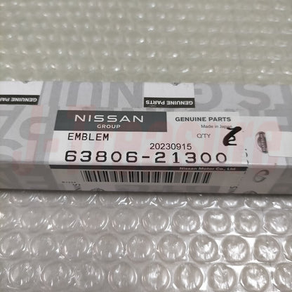 NISSAN DUTSUN 510 Genuine Front Fender Emblem RH & LH Set 63806-21300 x2 OEM