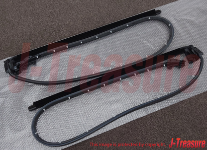 NISSAN GT-R R35 2009-2021 Genuine Front Door Weatherstrip RH & LH Set OEM