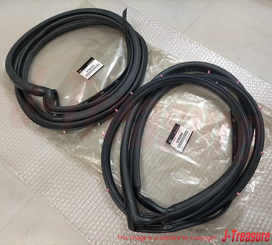 MITSUBISHI LANCER EVO 7 8 9 CT9A Genuine Rear Door Weatherstrip  RH & LH Set OEM