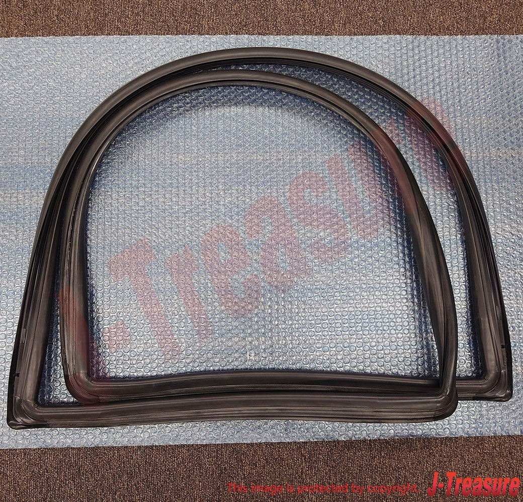 TOYOTA LAND CRUISER / PRADO 70 Series Genuine Front Windshield Weatherstrip OEM
