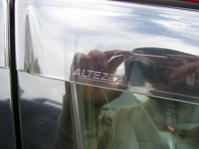 TOYOTA ALTEZZA GXE10 SXE10 LEXUS IS200 IS300 Genuine Door Side Visor Set OEM