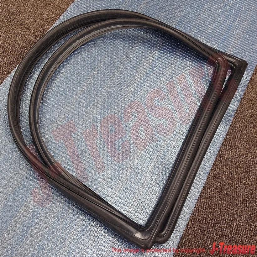 TOYOTA LAND CRUISER / PRADO 70 Series Genuine Front Windshield Weatherstrip OEM