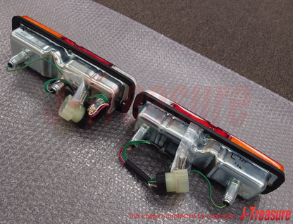 TOYOTA LAND CRUISER 40 Genuine Rear Combination Lamp Assy Right & Left Set OEM