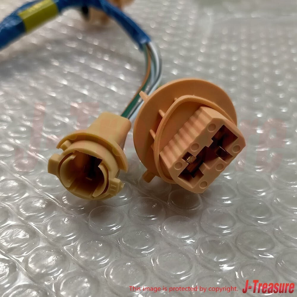 LEXUS LS430 UCF30 01-04 Genuine Rear Combi Lamp Socket & Wire 81555-50100 x2 Set