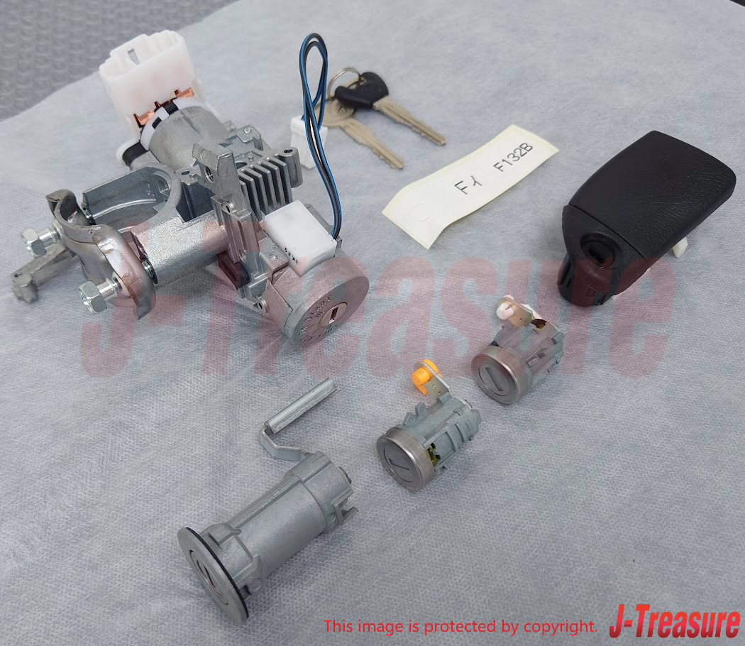 MAZDA RX-7 FD3S Genuine Ignition Key Cylinder Set 4 Seater F132-09-010B OEM