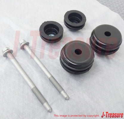 NISSAN PATROL SAFARI Y61 Genuine BODY MOUNTING INSULATOR 1ST & BOLT x2 Set OEM