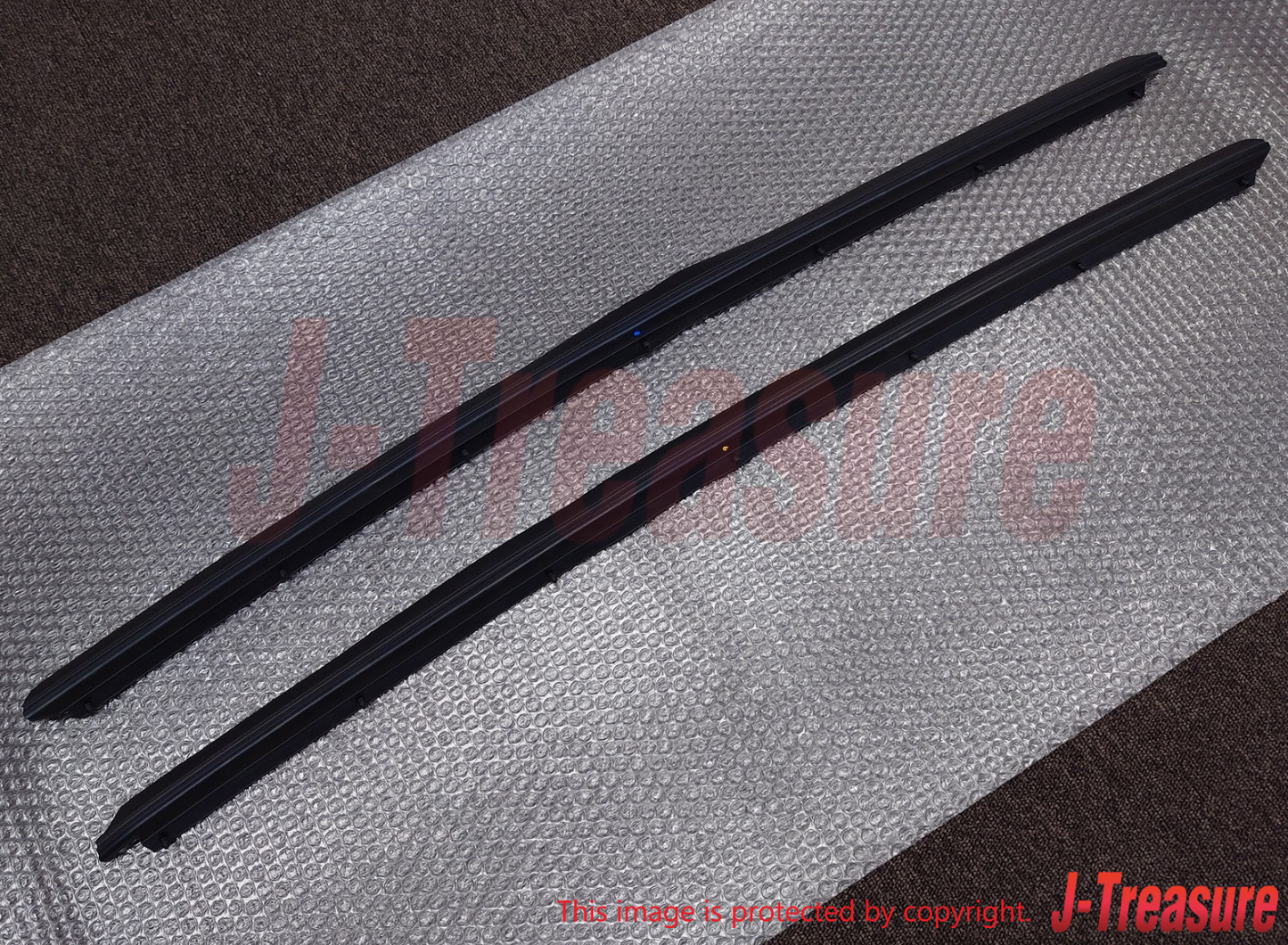 NISSAN GT-R R35 2009-2023 Genuine Front Door Parting Seal Right & Left Set OEM