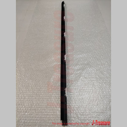 HONDA INTEGRA ACURA RSX DC5 2002-2006 Genuine Door Window Belt Molding Right OEM